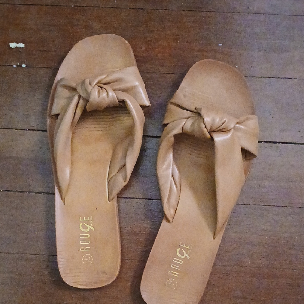 Tan Leather-Like Mules with Knot Detail